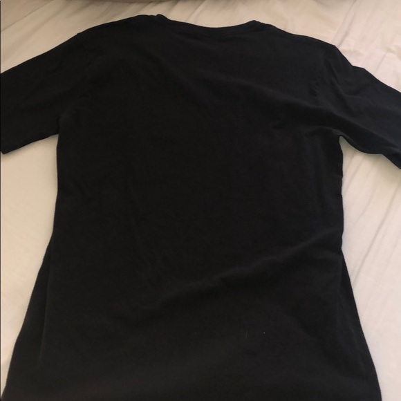 North face tee - Picture 3 of 3